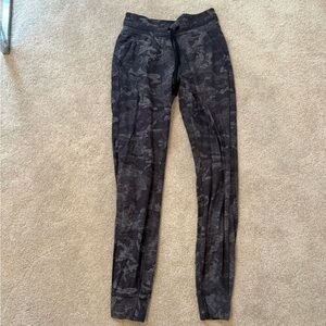 Like new lululemon ready to rulu pants